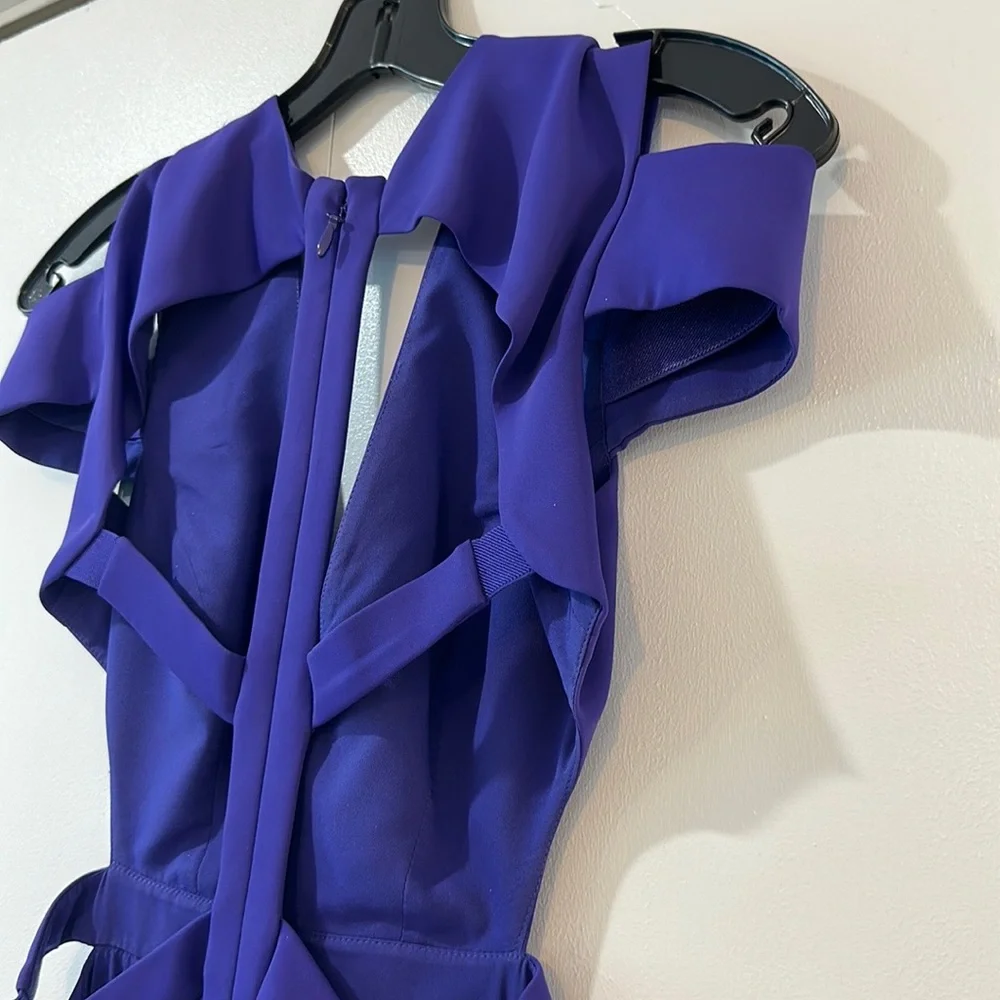 NWT BCBGMaxAzria Ava Cut Out Gown - Picture 9 of 14